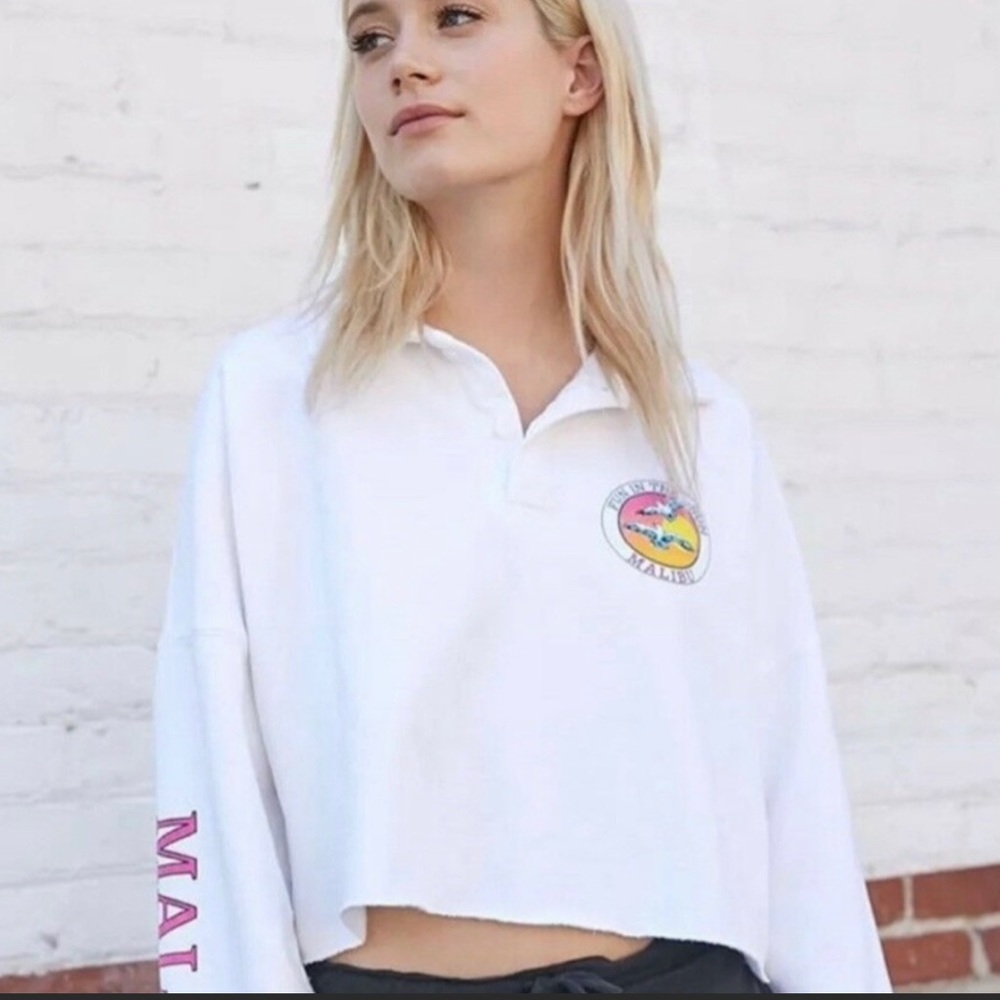 Brandy Melville long sleeve cropped sweater💌
